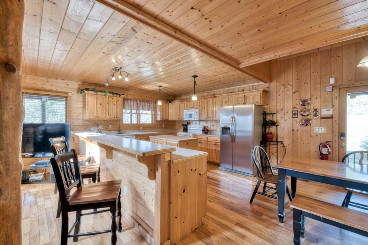 Вилла Country Living Севьервилл Экстерьер фото
